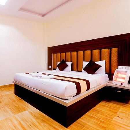 Vedantam Hotel Haridvár Kültér fotó